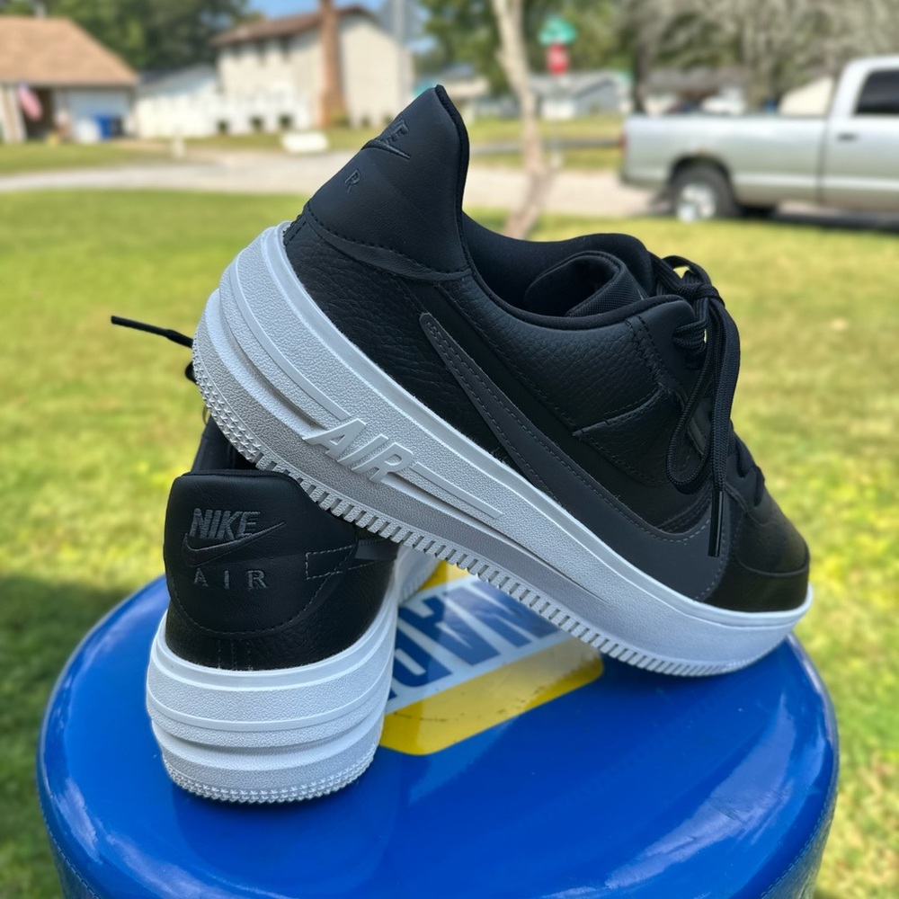 Nike Air Black and White Sneakers